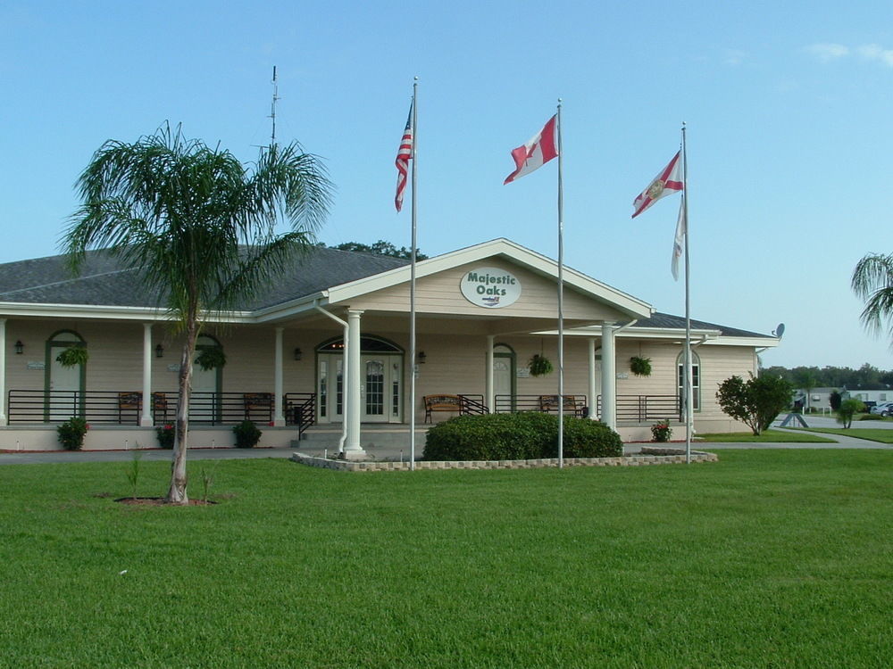 זפירהילס Majestic Oaks Rv Resort מראה חיצוני תמונה