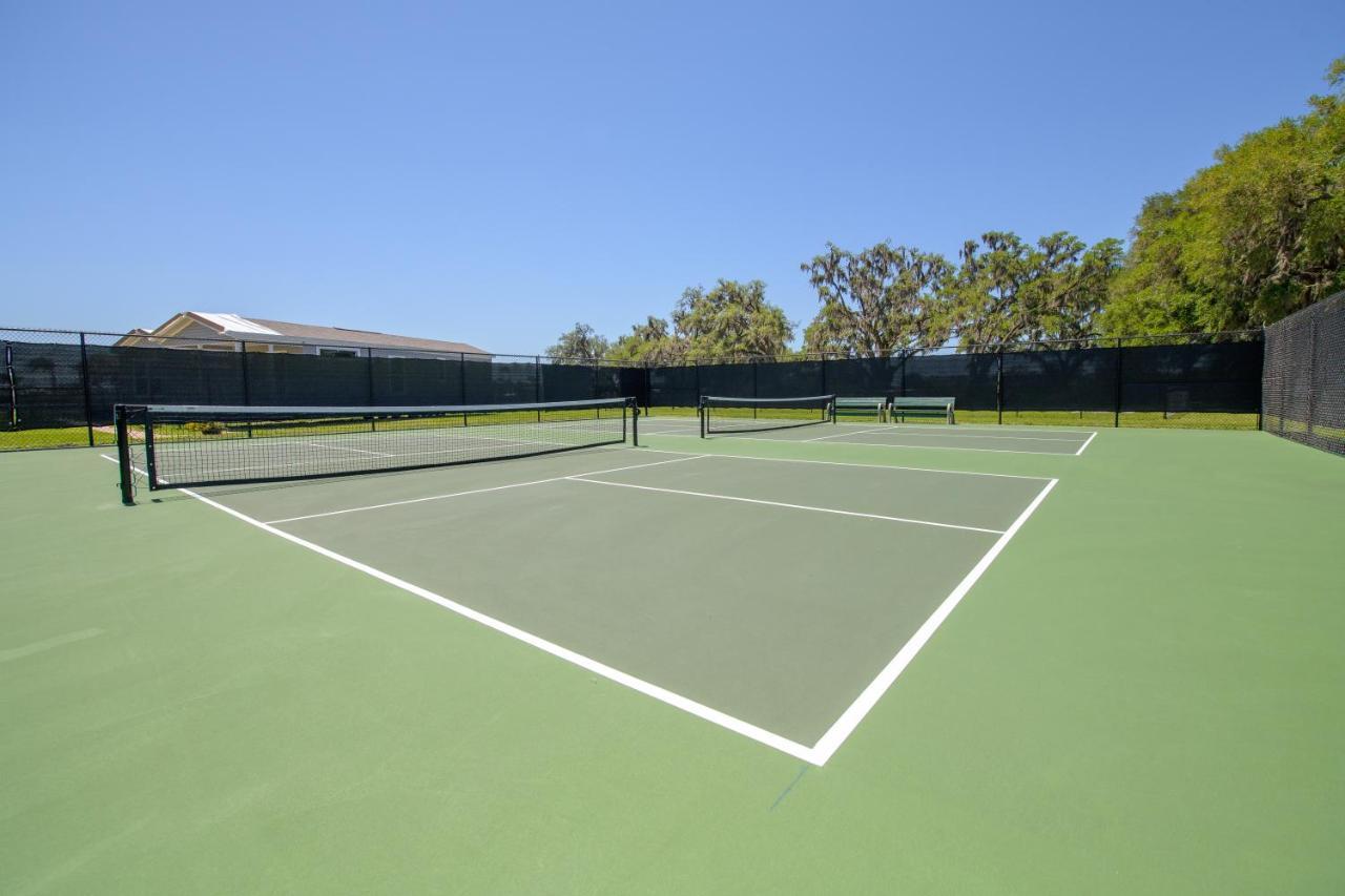 זפירהילס Majestic Oaks Rv Resort מראה חיצוני תמונה